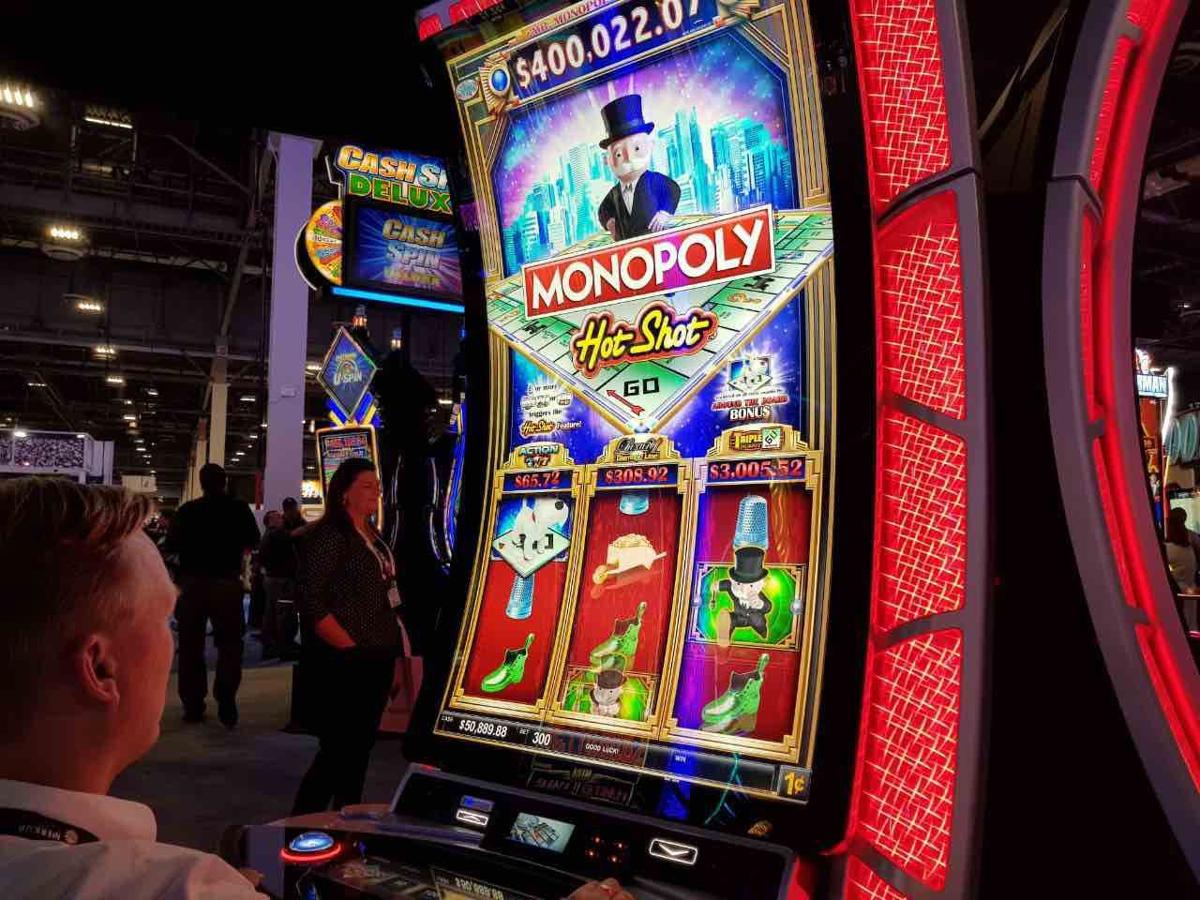Party train monopoly slot machine